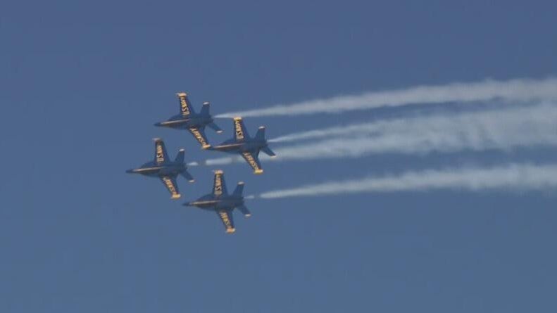 Blue Angels roar back over San Francisco after weather conditions threaten Fleet Week show — CBS Bay Area (KPIX), San Mateo Arts news