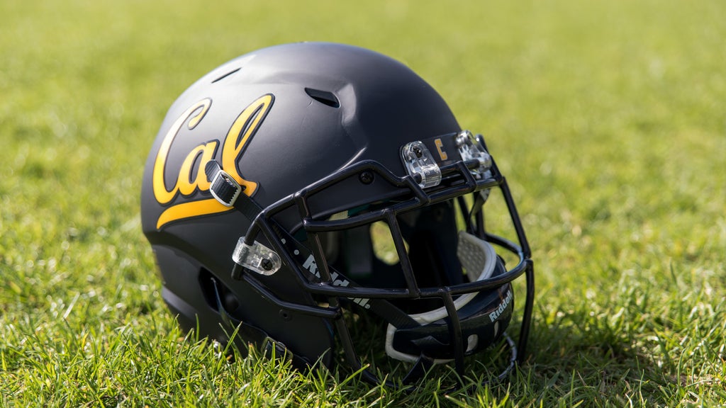 Kevin Jennings breaks SMU's TD passing record as No. 23 Mustangs beat Cal 59-20 — CBS Bay Area (KPIX), San Mateo Technology news
