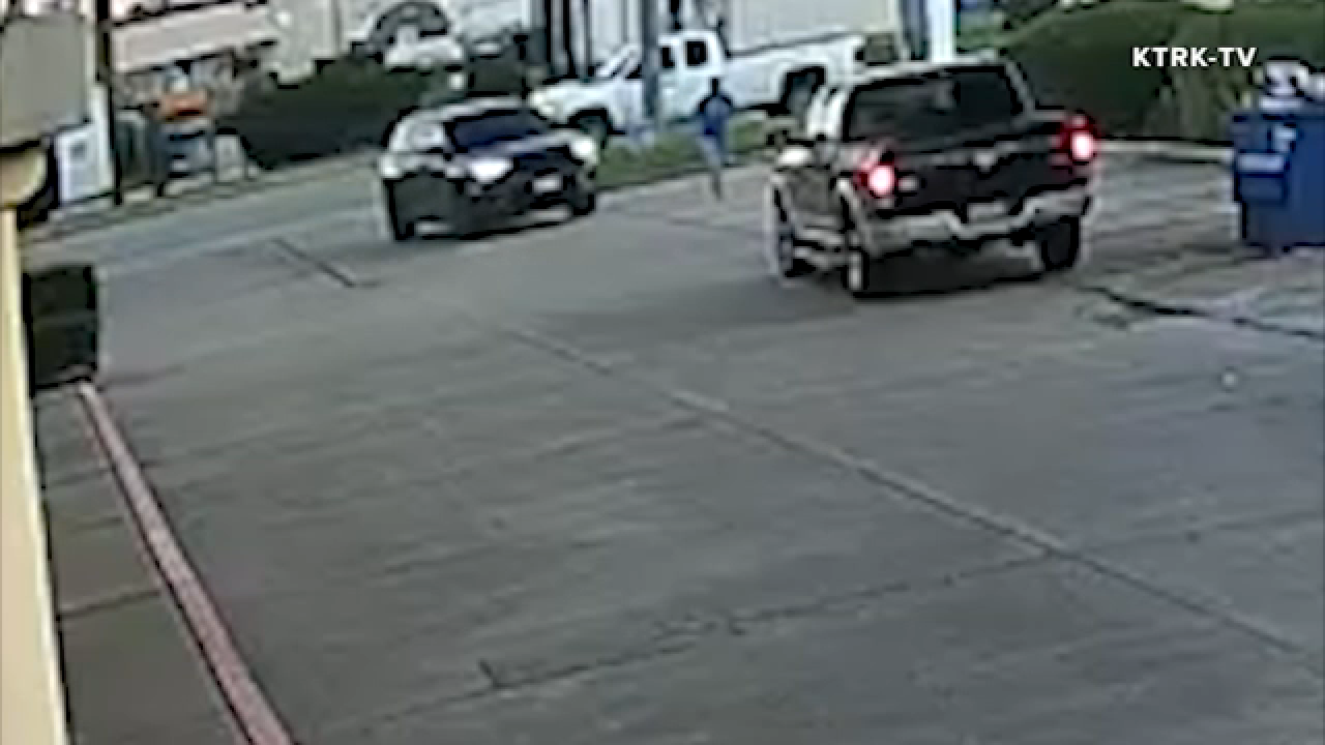 Texas prosecutor says ICE agent appeared to intentionally strike man with vehicle in Houston
— ABC 7 Bay Area, San Mateo Community news