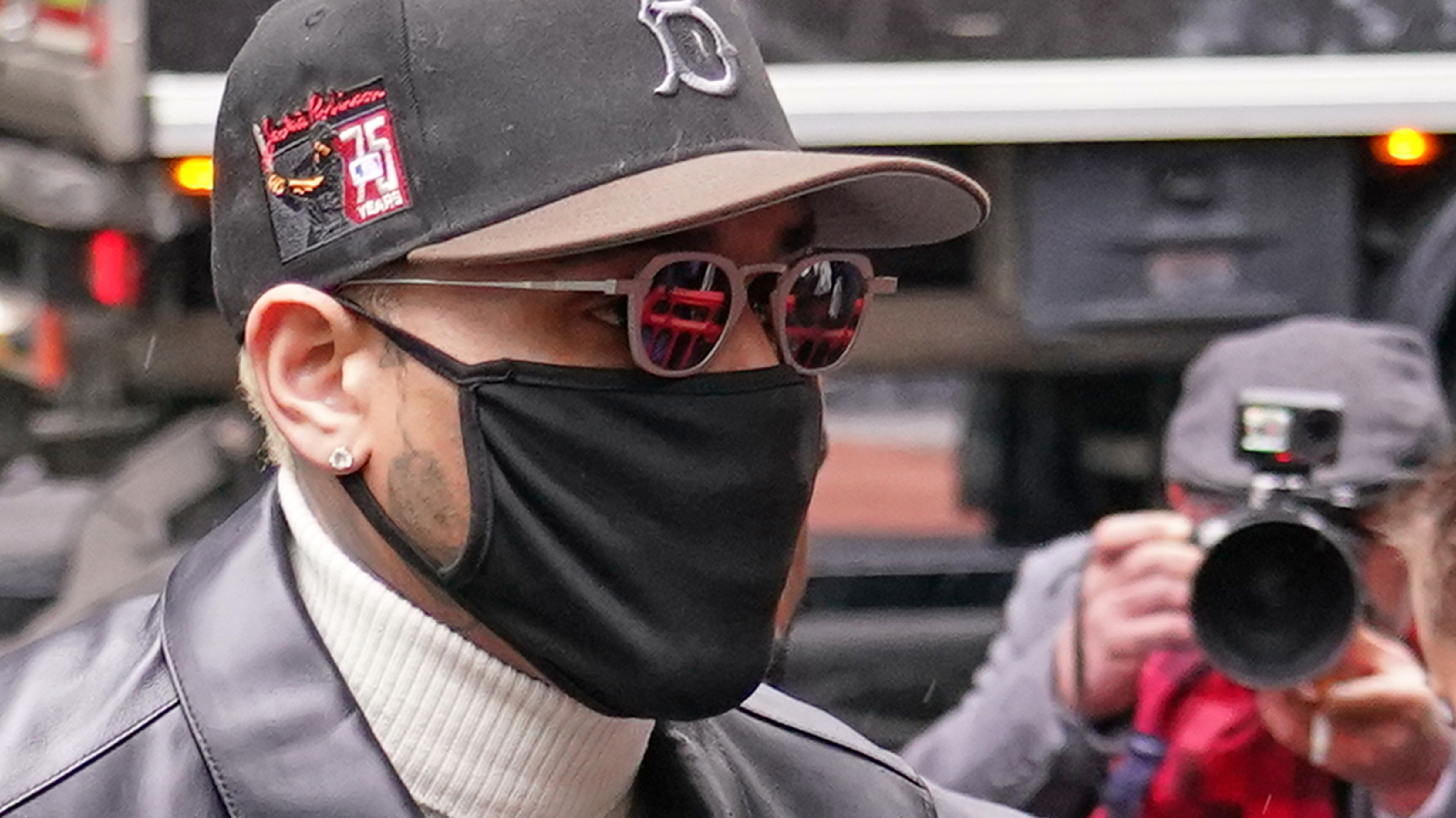 Chris Brown avoids prison time for brawling at a London nightclub

       — ABC 7 Bay Area, San Mateo Community news