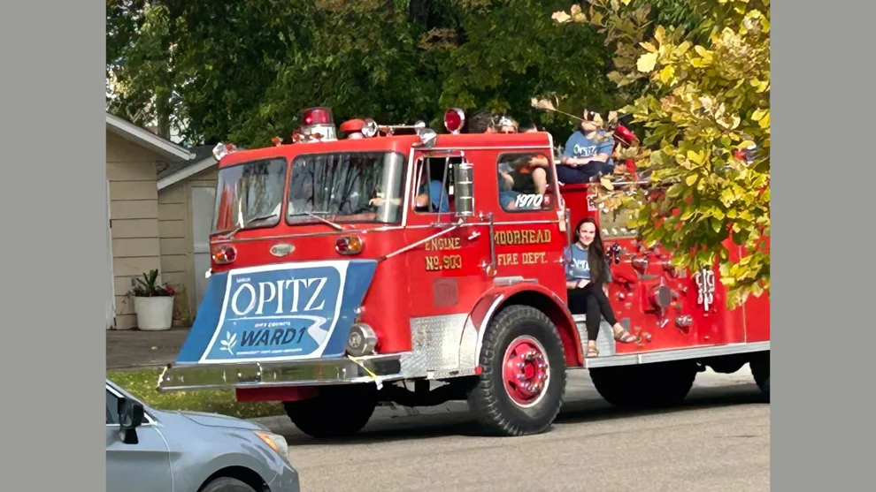 ‘Moorhead’ fire truck’s parade appearance causes social media stir — KFGO, San Mateo Real Estate news