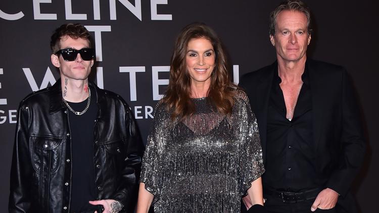 Cindy Crawford remembers son Presley in social media post — KARE 11 Entertainment
