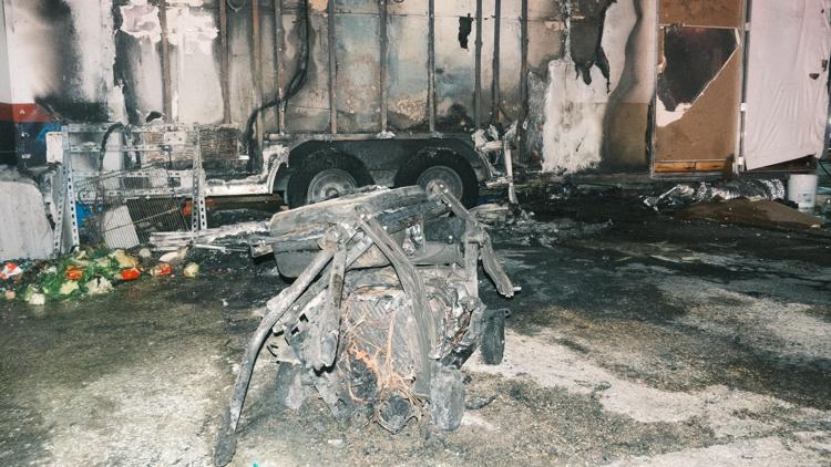 'I'm going back' | East Sixth Street food truck owner recovering after generator explosion burns trailer — KVUE (Austin), San Mateo Dining news