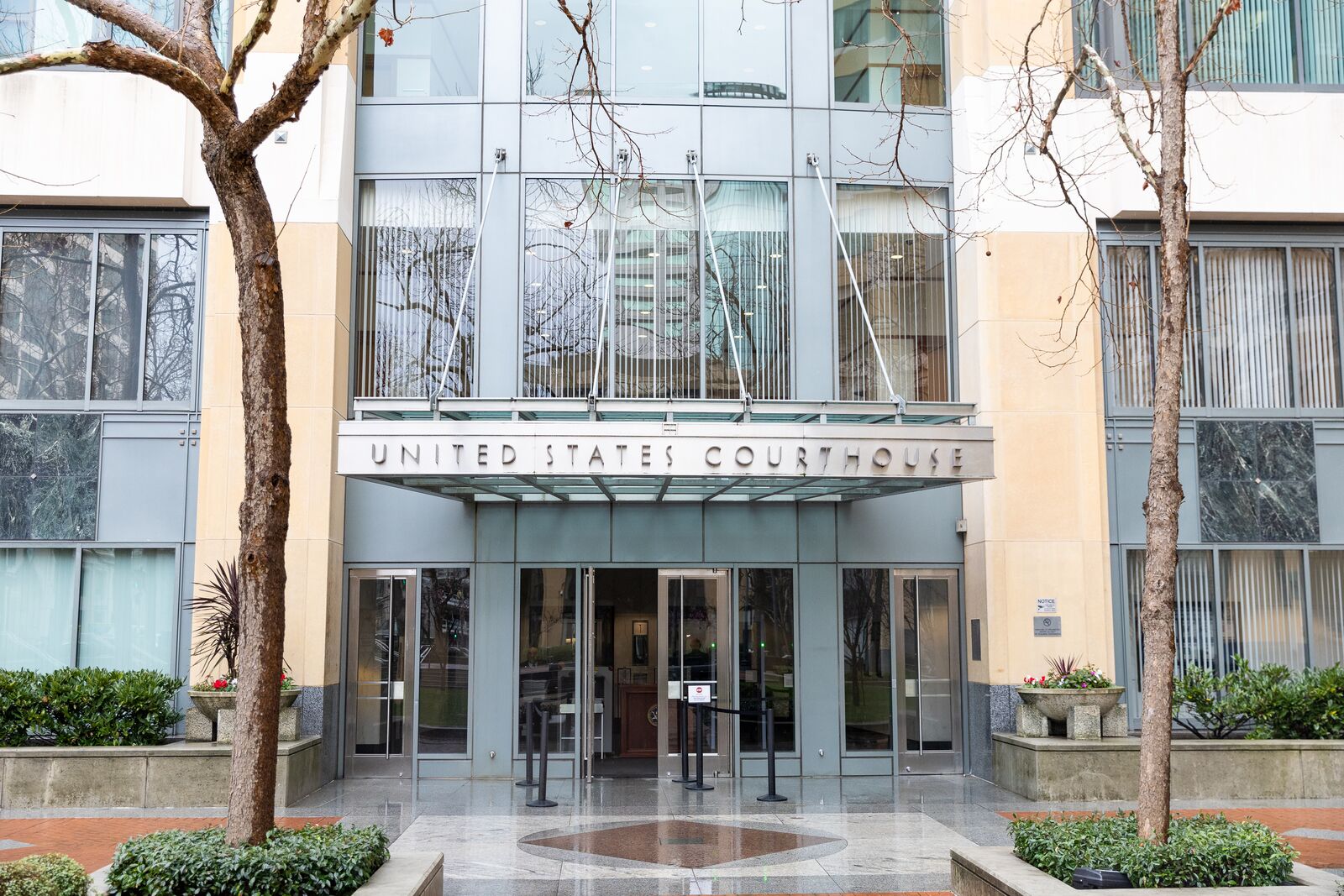 Tax records of key FBI informant in Oakland corruption trial will remain a mystery — The Oaklandside, San Mateo Community news