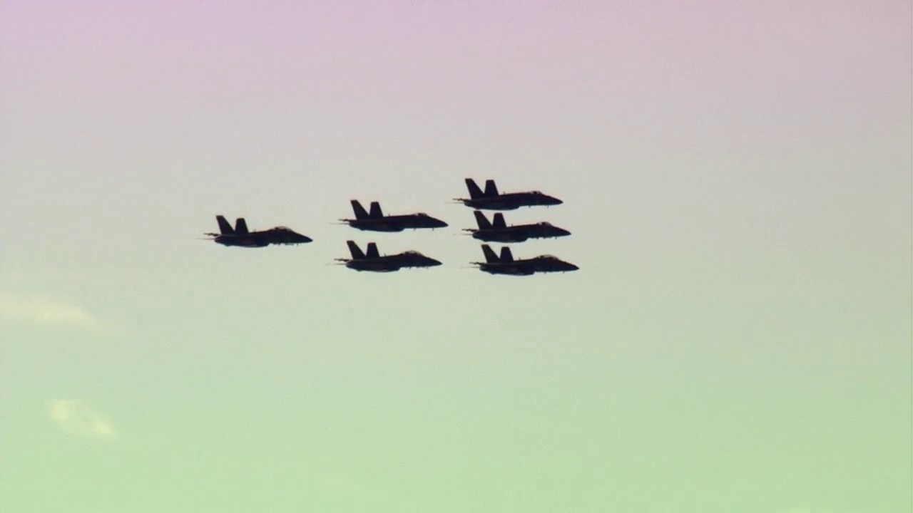 Blue Angels soar over San Francisco Bay despite fog — KTVU FOX 2 Bay Area, San Mateo Arts news