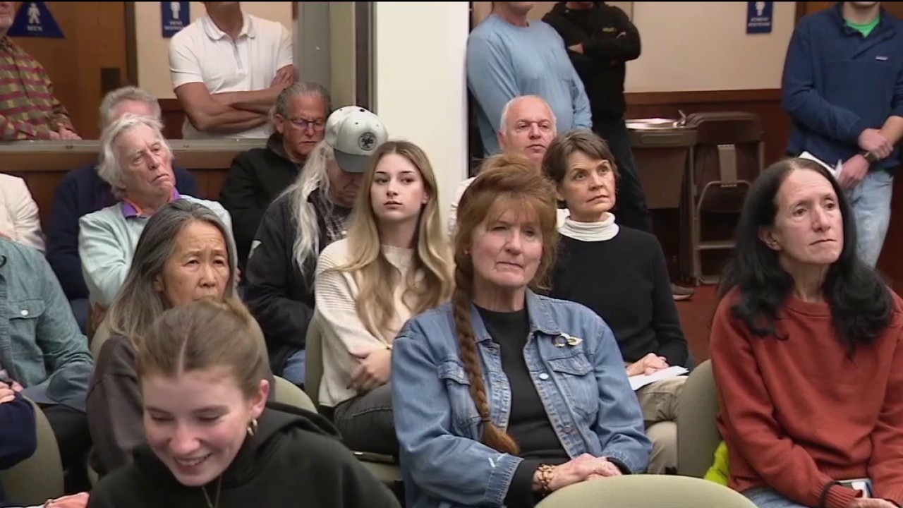 San Anselmo considers ban on all tobacco products — KTVU FOX 2 Bay Area, San Mateo Community news