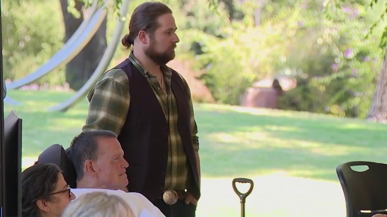 Country singer and quadriplegic lyricist meet for first time after decade of remote music making — KTVU FOX 2 Bay Area, San Mateo Community news