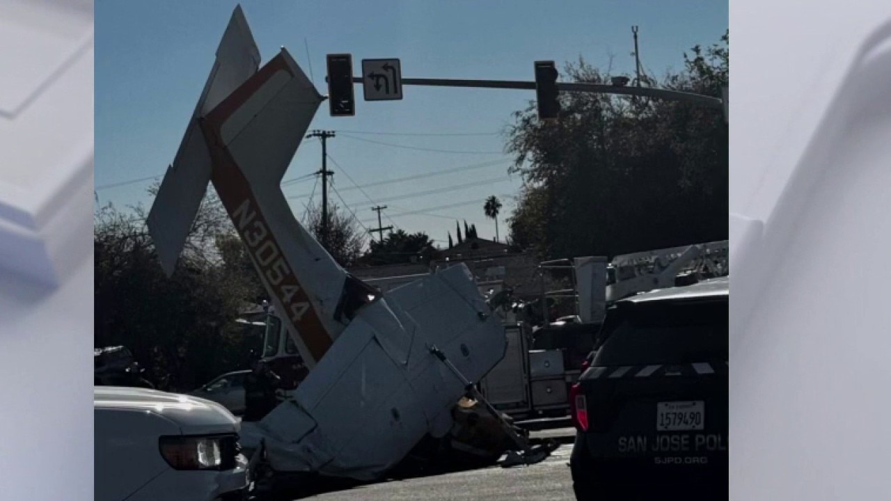2 adults, child hospitalized in plane roadway crash — KTVU FOX 2 Bay Area, San Mateo Health news