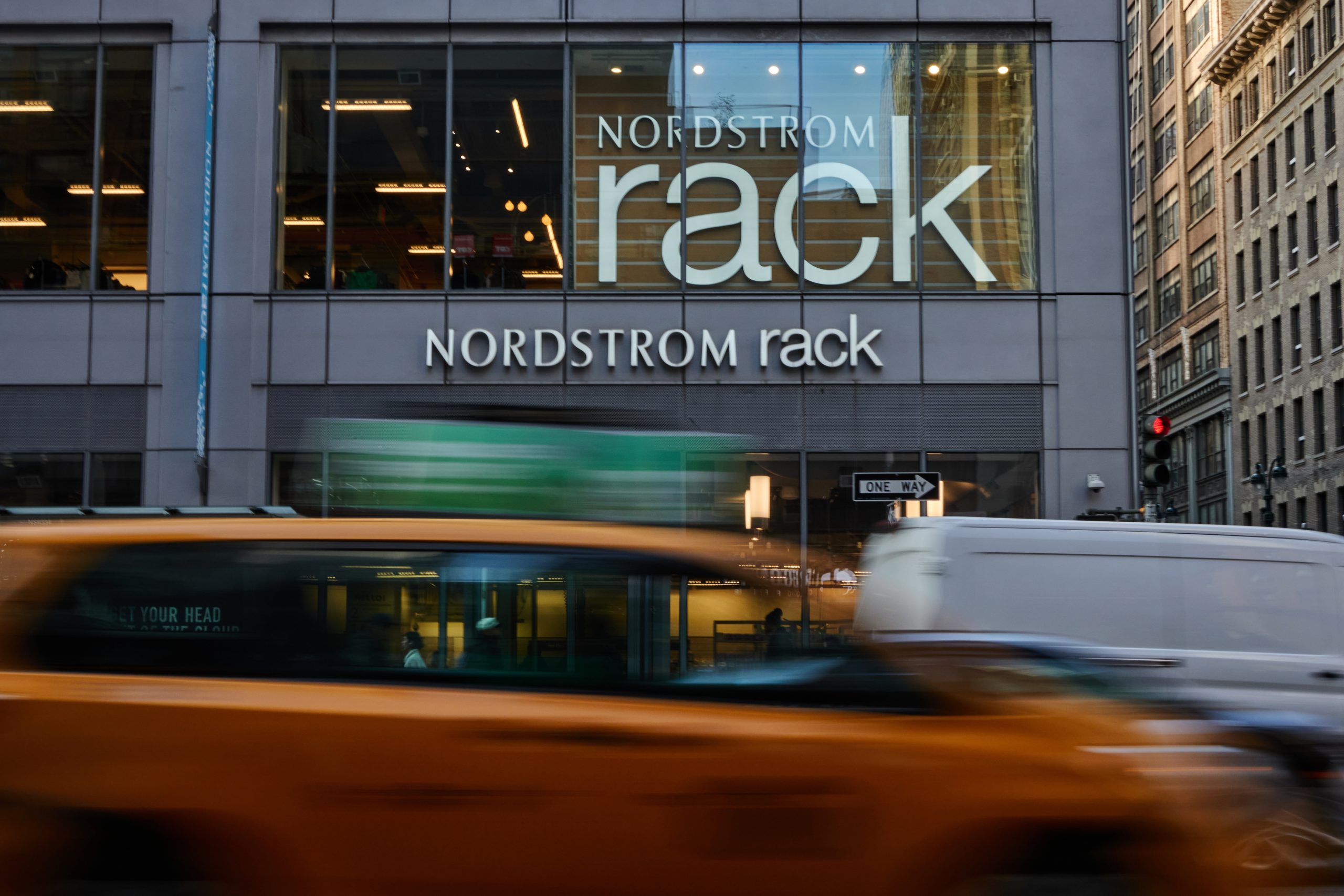 Nordstrom Rack is returning to San Francisco — KTVU FOX 2 Bay Area, San Mateo Business news