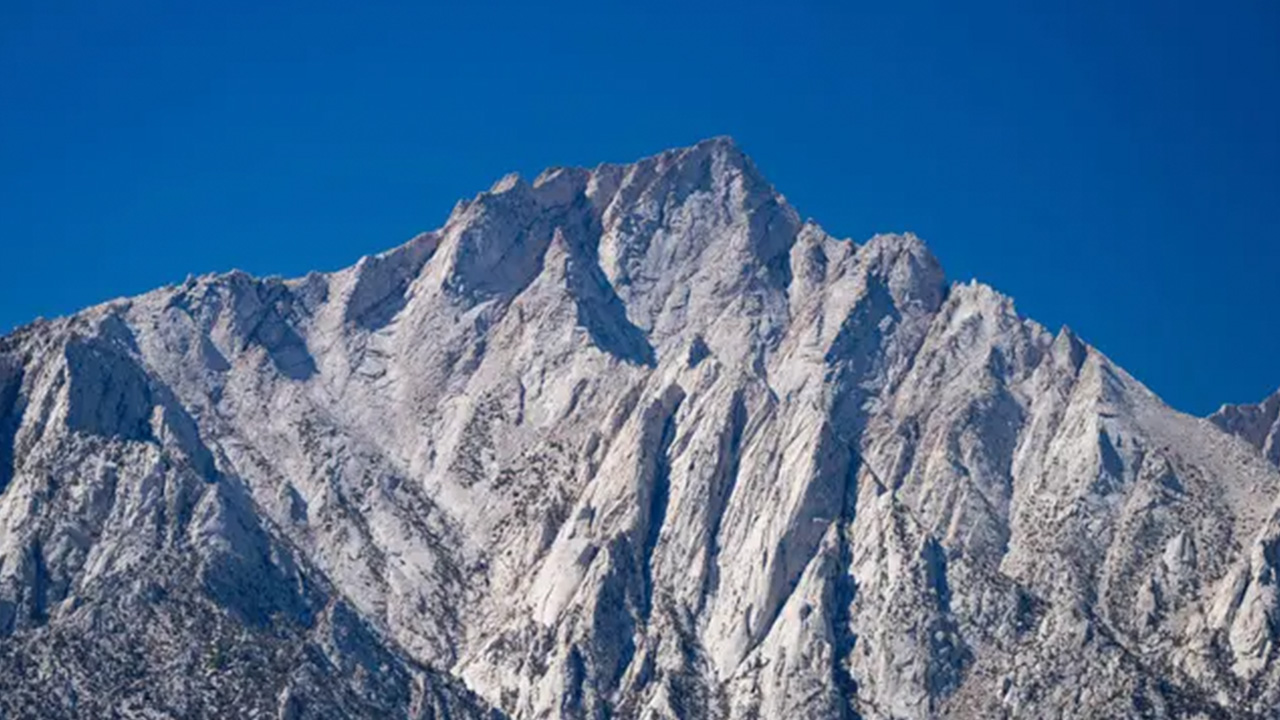 Body of missing hiker recovered from tallest mountain in Lower 48 after storms stall efforts — San Mateo Sports news