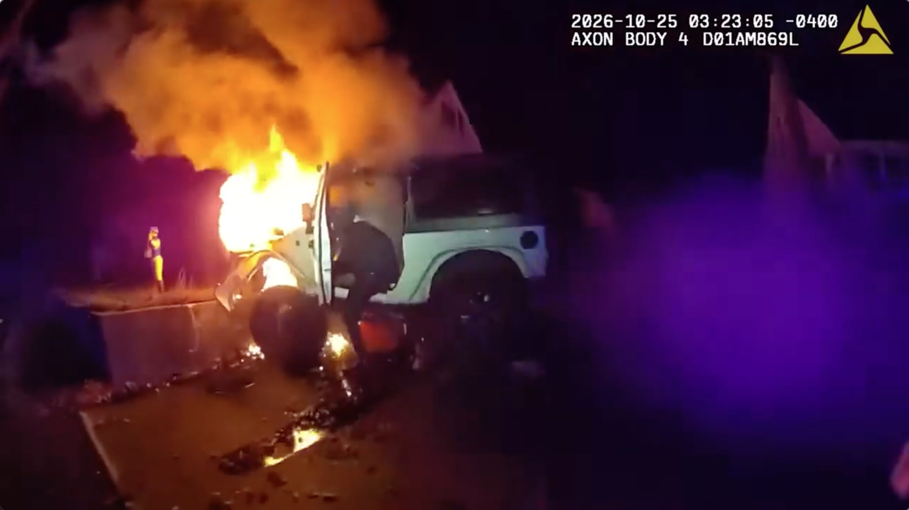 Bodycam video shows police rescuing man from burning Jeep after crash; driver facing multiple charges — KTVU FOX 2 Bay Area, San Mateo Community news